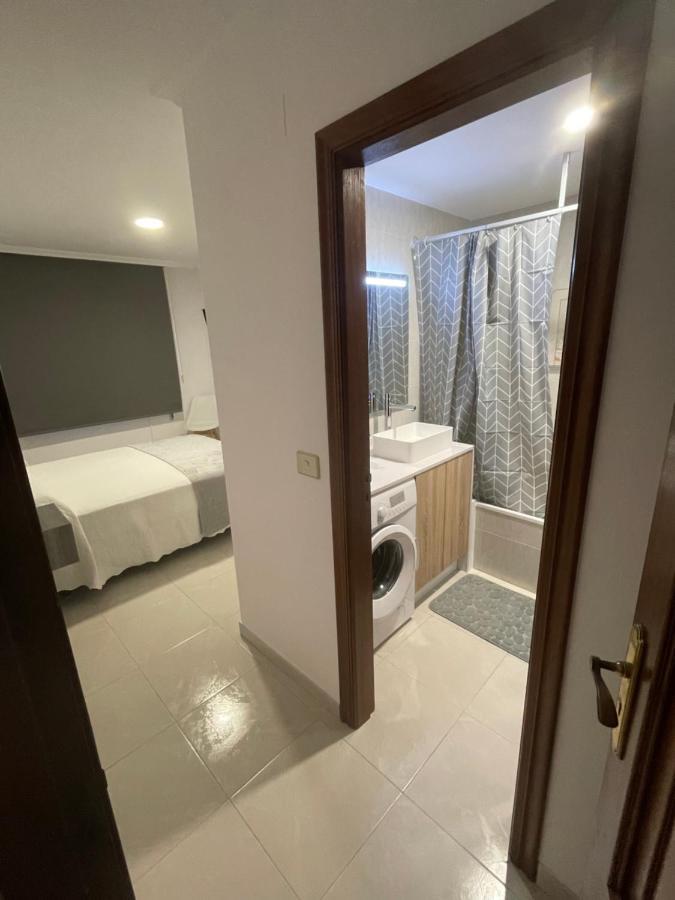Apartamentos Demar Luis Casais 오그로브 외부 사진