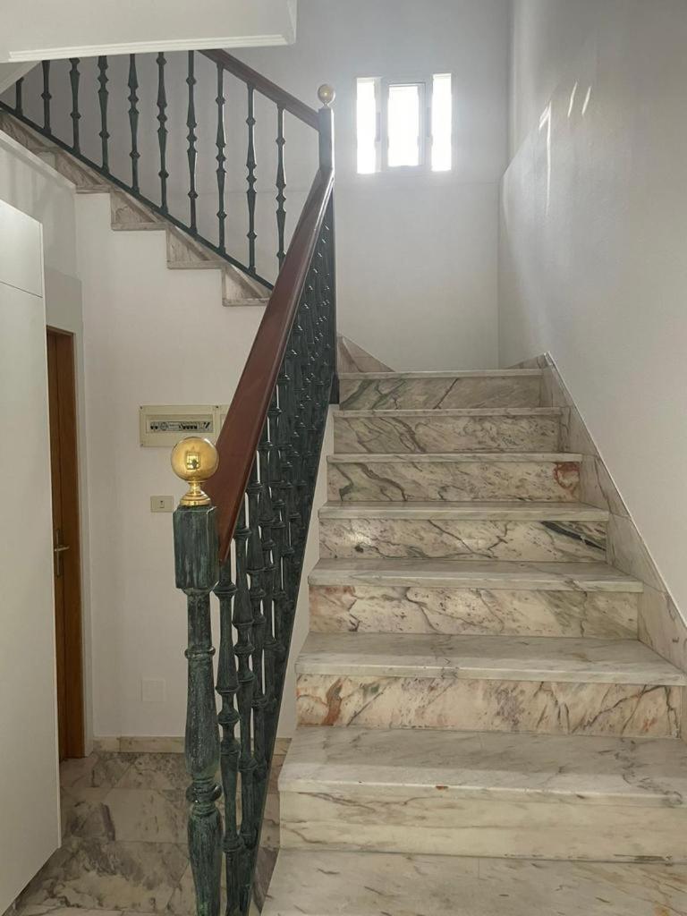Apartamentos Demar Luis Casais 오그로브 외부 사진