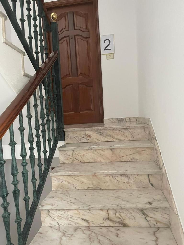 Apartamentos Demar Luis Casais 오그로브 객실 사진