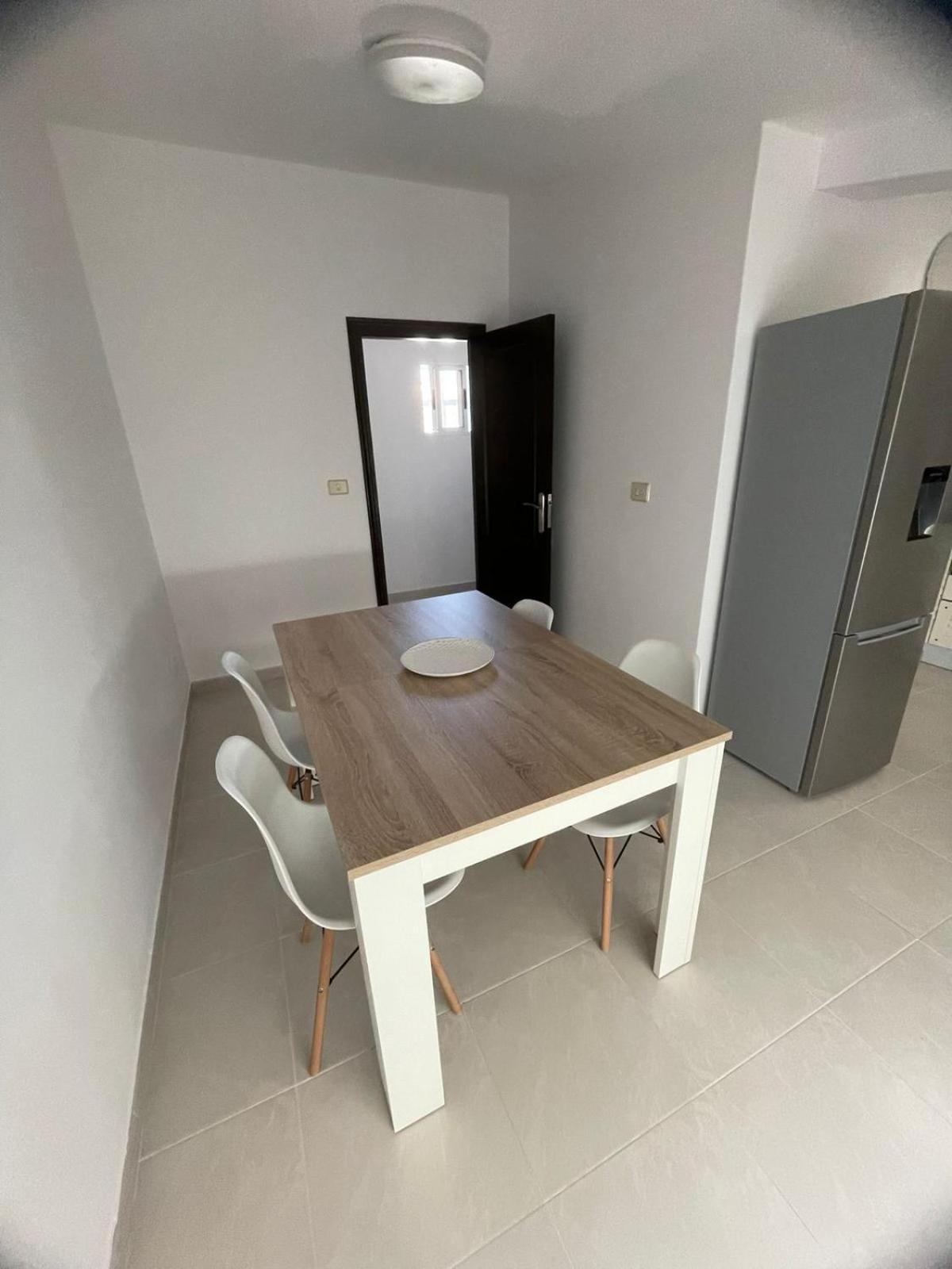 Apartamentos Demar Luis Casais 오그로브 객실 사진